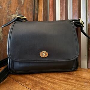 Vintage Coach Legacy Rambler 9061 Black Leather Shoulder Crossbody Bag